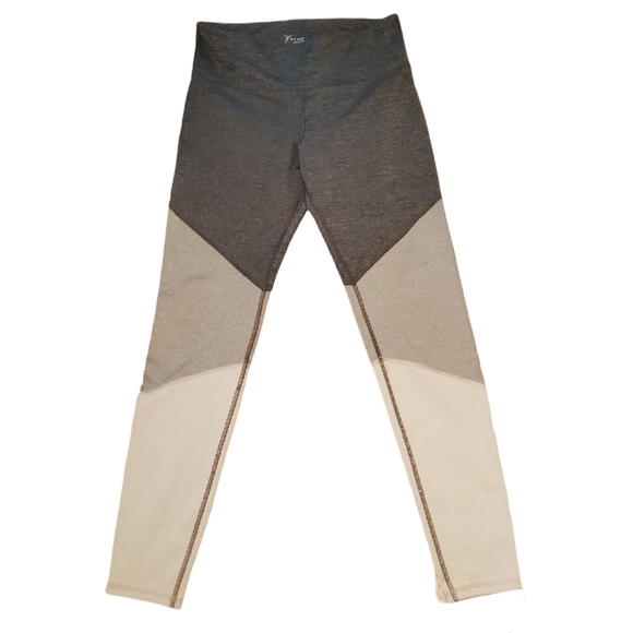 Women's old navy active go-dry, size L - Picture 1 of 4